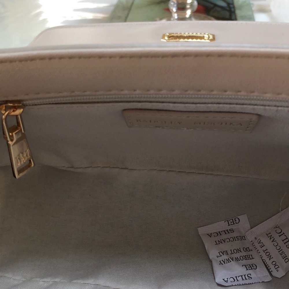 BADGLEY MISCHKA Handbag - Picture 6 of 8